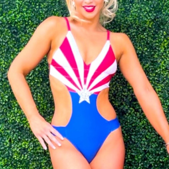 One Piece Swimsuit 🇺🇸 American Flag S, M, L & XL